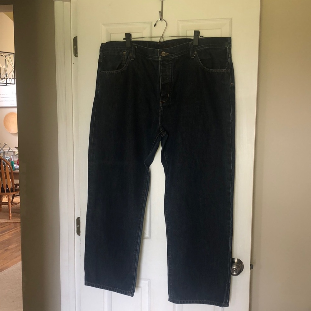 🔥 men’s Tommy Hilfiger jeans, 42X30. EUC. Button fly.